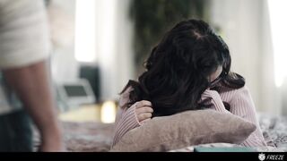 Step Daddy Freezes Stepdaughter And Screws Her To Multiple Orgasms