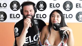 Verito Aguas passes through the spicy room in Mexico City