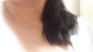 Tía católica manda video 01