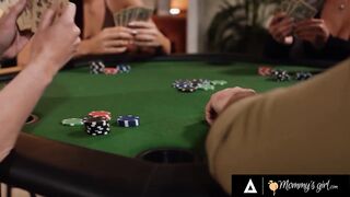 Hot MILF Has 3-some With Besties