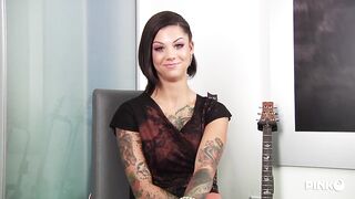 Tattooed brunette with obscene mind, Bonnie Rotten is rubbing her snatch whilst having anal invasion