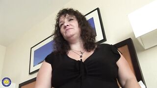 Curvy Aged Wife Joyce Gets Her Big Ass Pounded in Doggy style Position