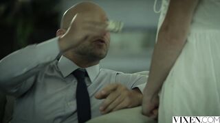 Sexy babysitter leah gotti gets anal payment