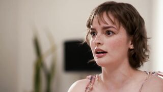 Cute Gals Mary Moody & Leah Gotti Have A Hawt 69 Sesh