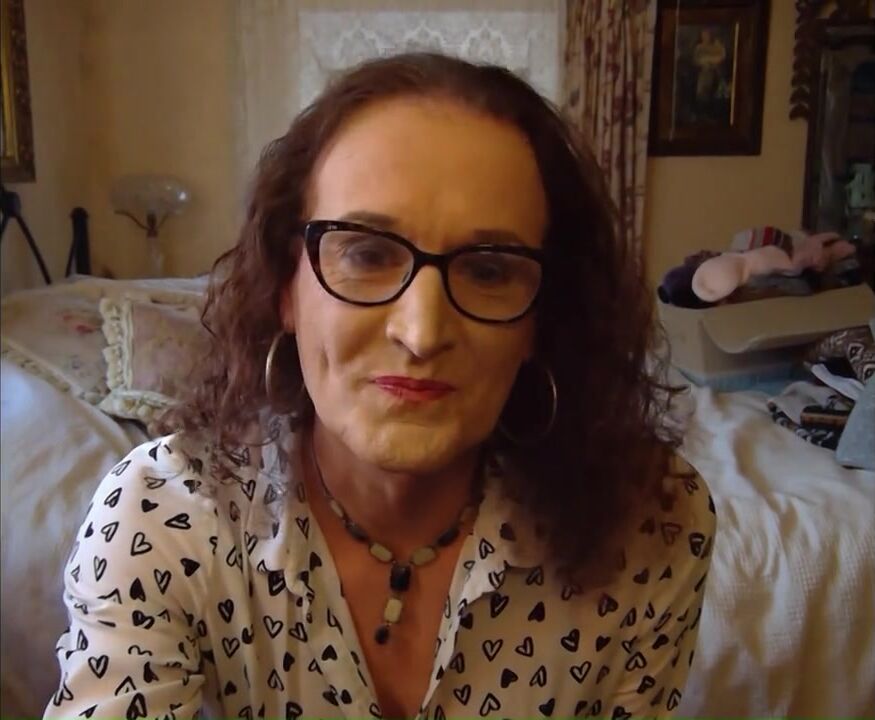 Gorgeous but Naughty Wife