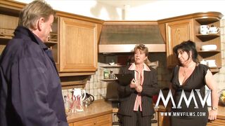 Mature couple gets sexual intervention from expert