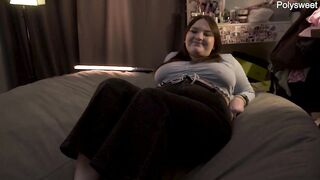 Joi Cei, worship the mastix's feet and her thong-on