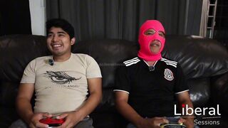 Concupiscent mom gives her stepson's friend a admirable fellatio out of curiosity