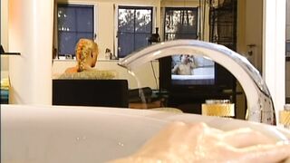 The Young Patient Bangs the Psychologist in the Bathtub