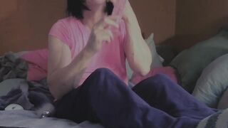 T-cutie Daphne is a natural whore deepthroats a 7 inch sex-toy on first try