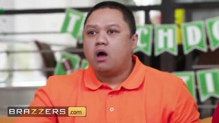 BRAZZERS - Desiree Dulce, Destiny Mira & September Reign Enjoy A Lesbian three-some While The Boys Watch Football