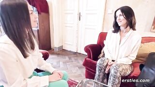 Ersties - The Art Of Scent - Sexy MILF Calita Searches For A Sex Partner [Part 1 of 3]