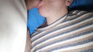 Mi Vecina MILF es una puta infiel que quiere que la folle y me corra dentro de ella