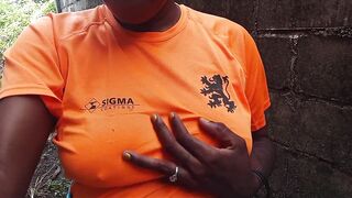 EBONY BIG TITES EBONY MILF PEE OUT DOOR BEFORE GO TOWN