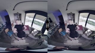 Golden-haired chick Nikoletta Queen wishes to be screwed hard by massive cock - DarkRoomVR