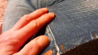 Roberta TV plays with the knob