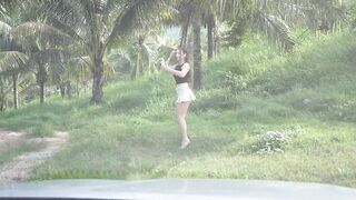 Risky fellatio fun in the car! Deepthroat, POV, cumshot from titjob