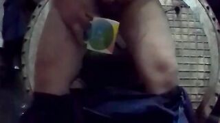 Gay cumshot, poured new cum on a giant dick and screwed himself in the ass! His cum ended up in his anal!