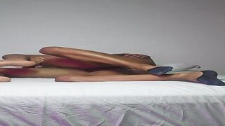 HE LIKES TO SHAKE HIS ASS NICELY 2