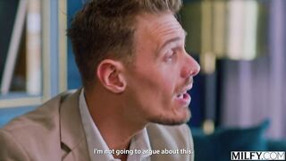 MILFY Anal-hungry voluptuous Savannah seduces recent groom