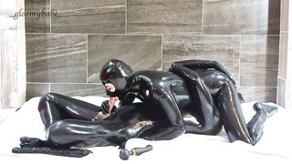 Double dildo fun T2, we love to suck ramrods - Alex Latex