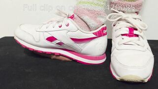 LittleShoes - Preview Knob Crush Reebok Size 34