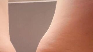 I stayed at a hotel where a super handsome guy greeted me, so I'm gonna masturbate thinking about him.