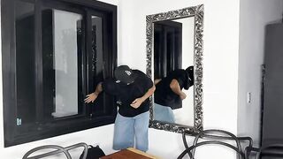 LUCKY THIEF ENTERS A HOUSE AND ENDS UP SCREWING A BIG-ASSED, TATTOOED LATINA - LA ROLA