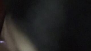 Le Hago Una rica paja y sexo oral job-job hasta que me acaba en las tetas