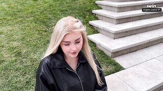 A stranger agreed to a fellatio. She gets a lot of cum!