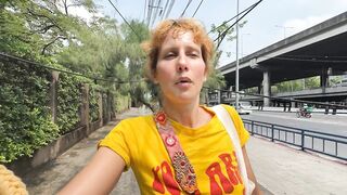 I can enter the park on the other side