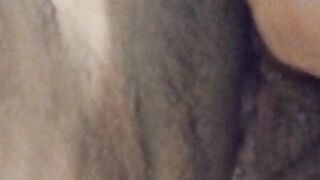 hotty cumming real time close up