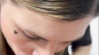 This hottie loves play with weenie!!!