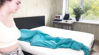 No Cash? No Problem – Busty Wife Pays Delivery Guy With Ardent Sex