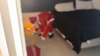 Navidad anal by Hottie Play Box. Papá Noel me rompió el culo ft LuenOk