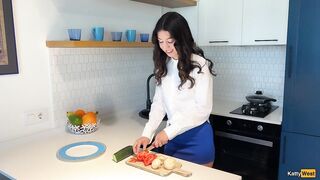 West Teaches Neighbor how to Make Salad but His Knob gets Hard - Anal Sex