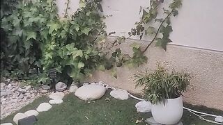 MILF amateur pays gardener with blowjob-sex and cum on face