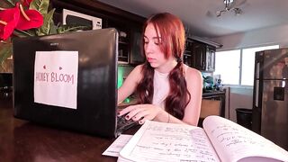 REDHEAD DESPERATE TO MOIST JEANS