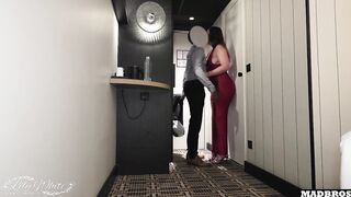 Je me tape mon voisin pour la 3 eme fois