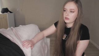 Step Daughter Secretly Sucked Her Step Daddy Jock During the time that He Was Resting