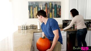 Golden-haired aubrey gets some brotherly creampie between her trembling legs