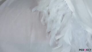 Minni-joy's Teases YOU Like the Peeker YOU Are in Her first Ever Solo/toy Scene!