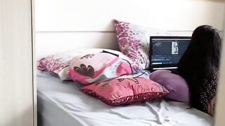 Female-master Kiffa's Consummate Feet Exibicionism and Foot Ignored