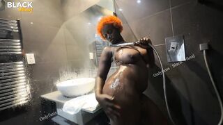 Amateur Sport male-ally having Hot quickie in gals Changing room!