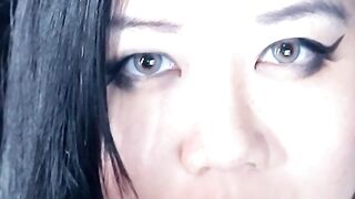 Mistresse Mara's Fireplace Foot Rub ASMR