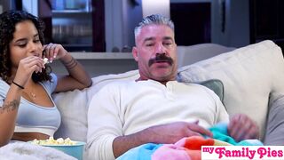 Isabella Jules tells Stepdad, "Im gonna let you bang my pussy this One Time" -S38:E4