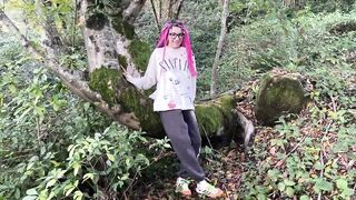 I Met Pervert Yielding Cutie Outdoor and Punished Her Vagina