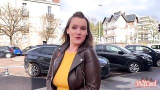 Kelly, a good-looking, nasty MILF, caught between two very veiny cocks