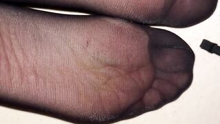 I banged a playgirl in stockings and came on her legs.