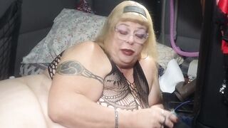 castrated_julie smokin' VS 120